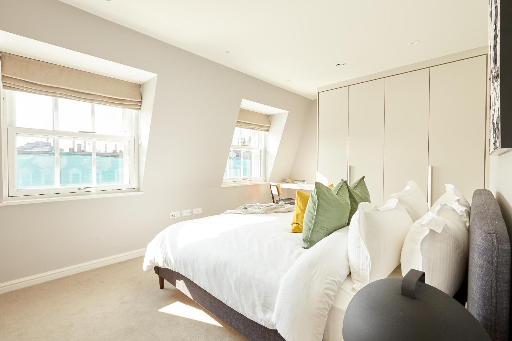 Sonder Sloane Square Aparthotel Лондон Екстериор снимка